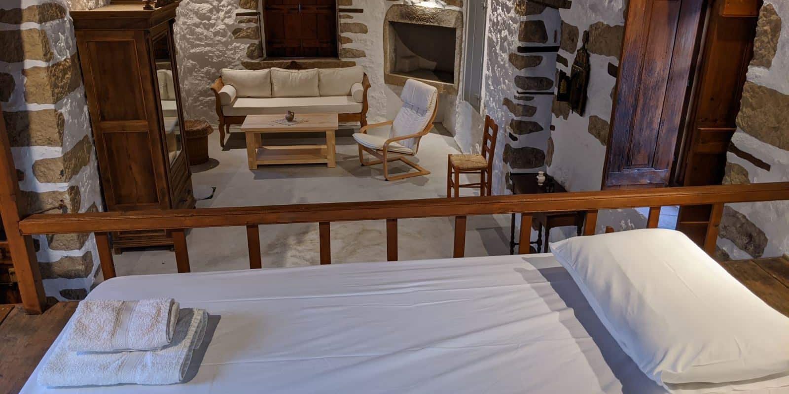 IMG-8de518aa48be096ee789d0c69a48e4c6-V